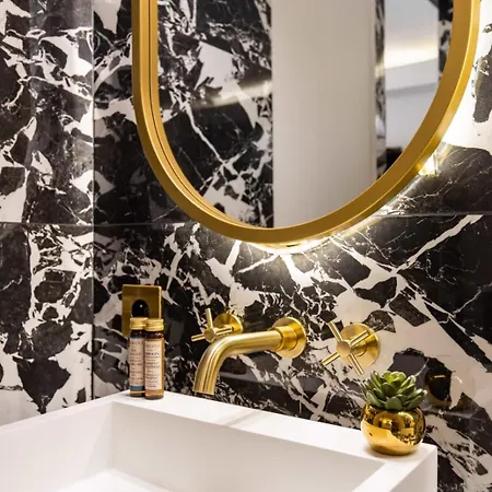 Particulier Luxury -3br 8p - Arc De Triomphe Dom wakacyjny Paryż