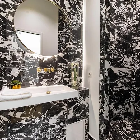 Particulier Luxury -3br 8p - Arc De Triomphe * Paryż