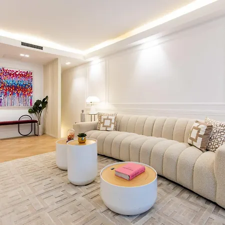 Particulier Luxury -3br 8p - Arc De Triomphe Dom wakacyjny Paryż